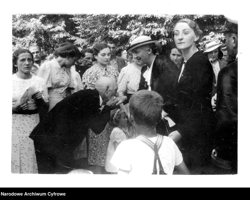 image.from.unit.number "Pobyt Aleksandry Piłsudskiej w Pucku"