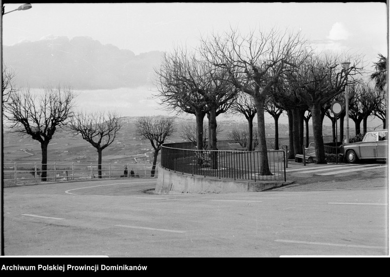 image.from.unit.number "Włochy. Potenza Picena; Florencja; Piza; Polski Cmentarz Wojenny w Bolonii"