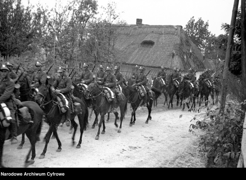 Obraz 15 z jednostki "Święto Kawalerii w Krakowie z okazji 250 rocznicy Odsieczy Wiedeńskiej "