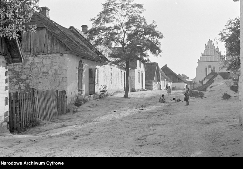 image.from.unit.number "Janowiec"