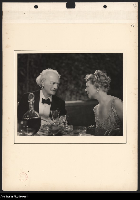 image.from.unit.number ""Sonata Księżycowa". Album fotografii ofiarowany A. Wilkońskiej przez L. Mendes