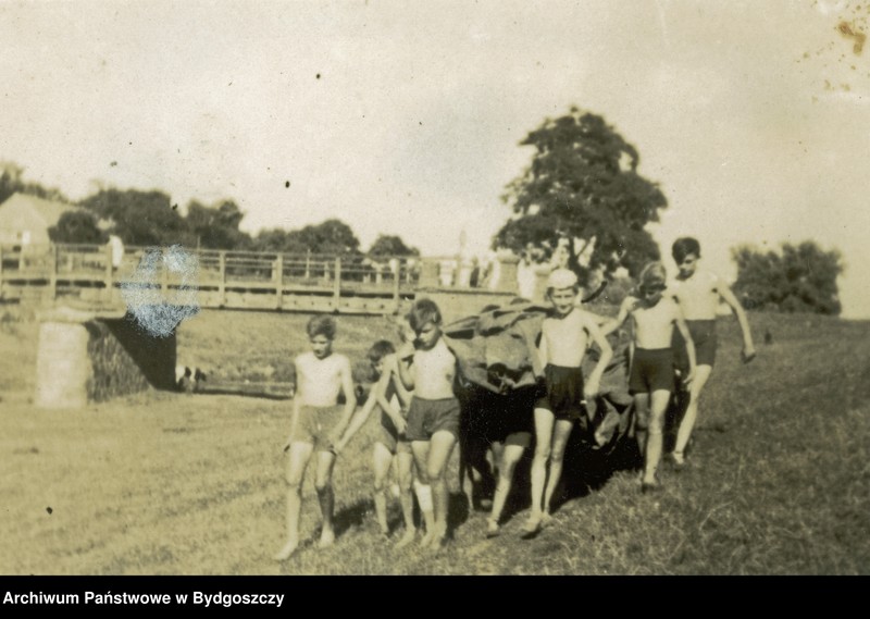 image.from.unit.number "7 Żeglarska Drużyna Harcerska w Bydgoszczy - album fotograficzny"