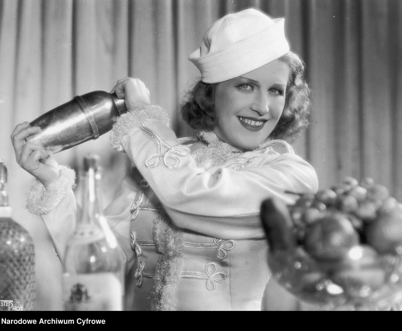 image.from.unit.number "Film "Parada rezerwistów""