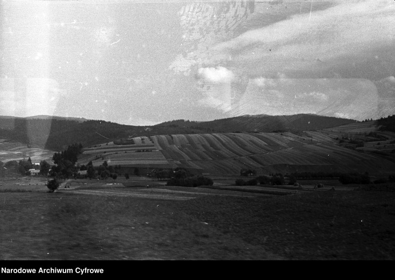 Obraz 1 z jednostki "Podróż pociągiem na Podhale z Krakowa przez miejscowość Tunel"