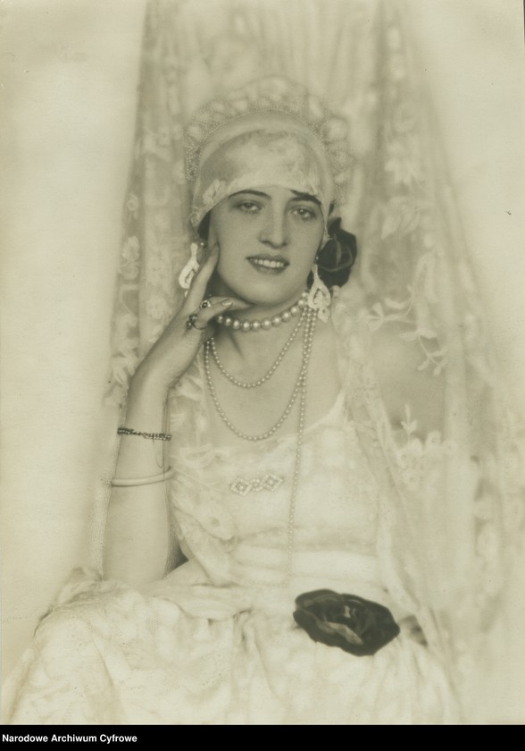 image.from.unit.number "Irena Otorowska-Jakubowska"