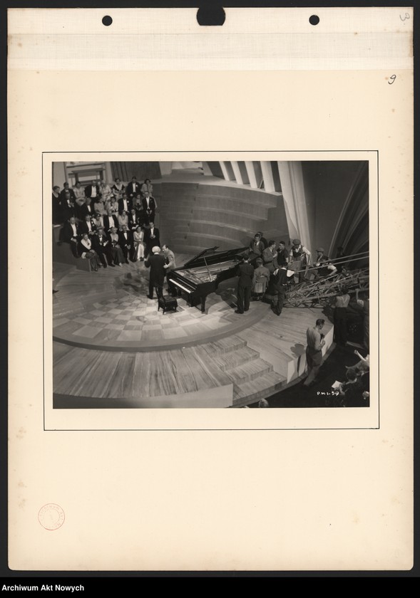 image.from.unit.number ""Sonata Księżycowa". Album fotografii ofiarowany A. Wilkońskiej przez L. Mendes
