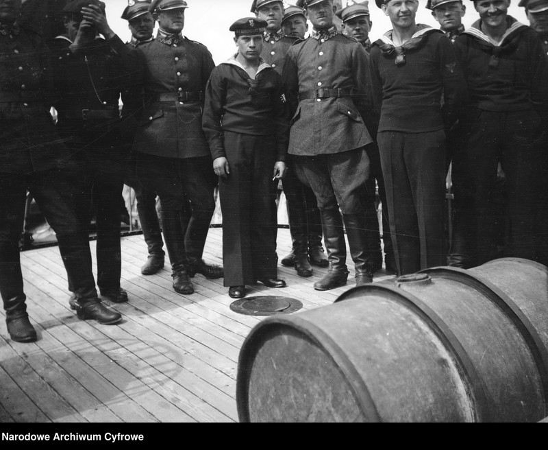 image.from.unit.number "Pobyt Szwadronu Przybocznego Prezydenta Rzeczypospolitej w Gdynii"