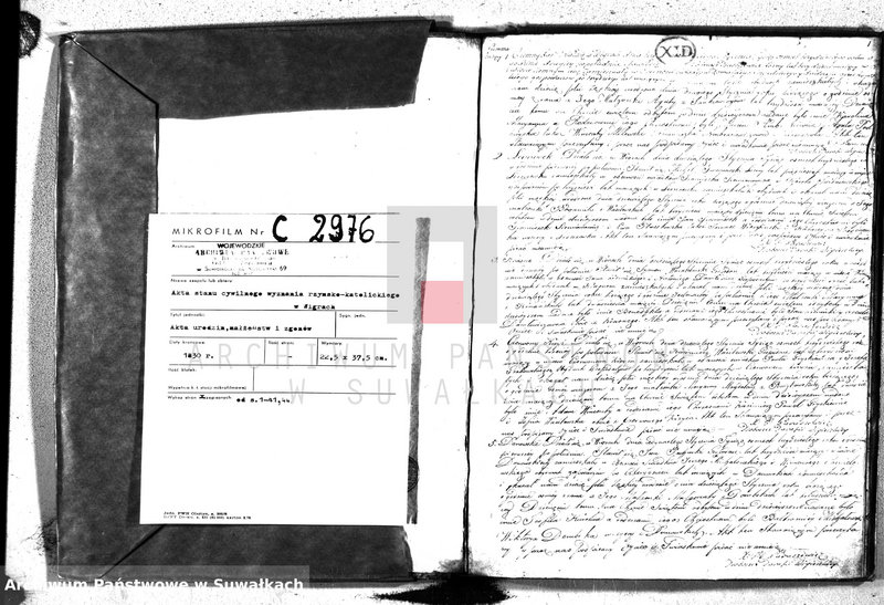 image.from.unit.number "Księga duplikat urodzonych, zaślubionych y umarłych parafii wigierskiey z roku 1830"