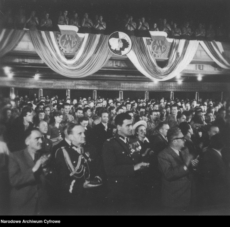 image.from.unit.number "Kongres Jedności Młodzieży Polski Ludowej we Wrocławiu"