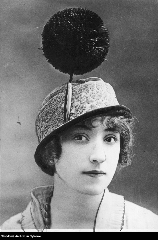 Obraz 3 z kolekcji "MODA ANGIELSKA111"