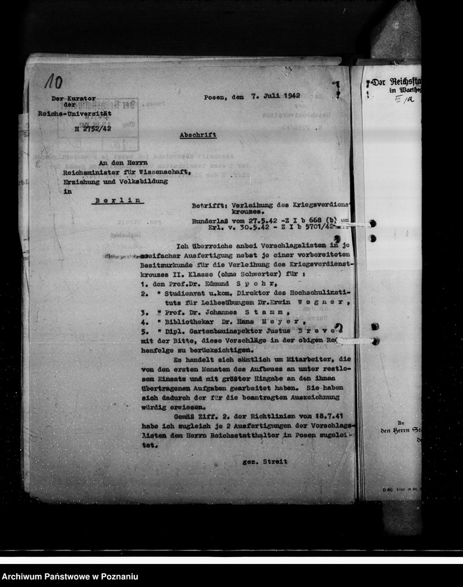 Obraz 15 z jednostki "Kriegsverdienstrauszeichnungen. Vorschläge der Reichsuniversität Posen"