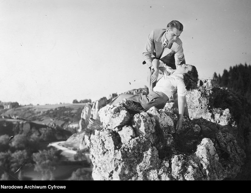 image.from.unit.number "Film "Prokurator Alicja Horn""