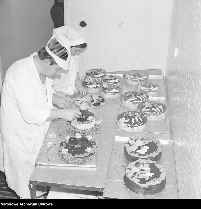 image.from.unit.number "Coctail Bar "Hortex" w Warszawie przy ul. Świętokrzyskiej"