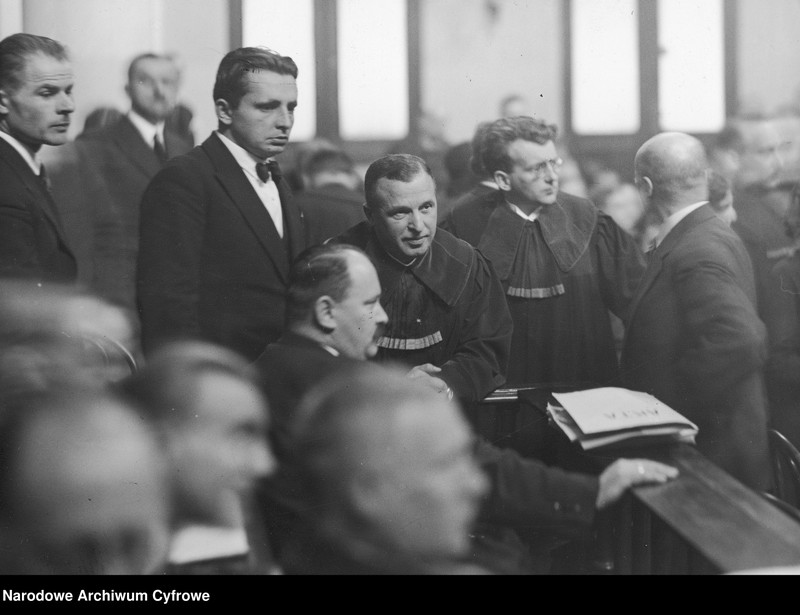 Obraz 7 z jednostki "Proces brzeski w Sądzie Okręgowym mieszczącym się w pałacu Paca przy ulicy Miodowej 15 w Warszawie"