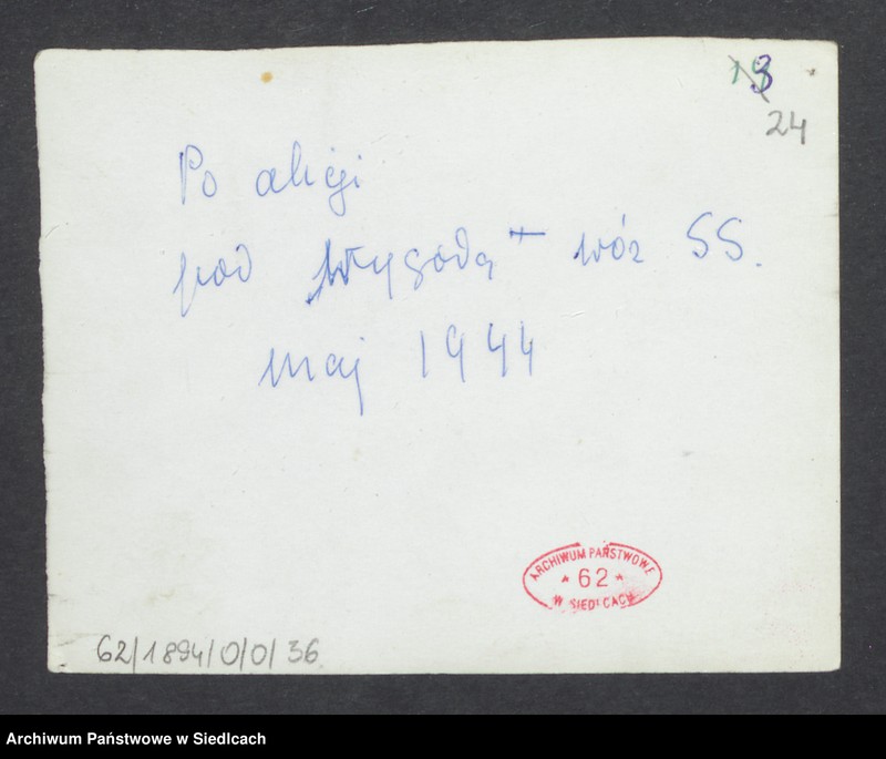 Obiekt Rozbity i podpalony wóz niemieckiej grupy namiarowej po akcji pod Wygodą 30.04.1944 z jednostki Album. Zdjęcia żołnierzy z Oddziału Partyzanckiego „Zenona” 9 Podlaskiej Dywizji Armii Krajowej opracowane ze zbioru Środowiska Żołnierzy O/P „Zenona” 34 pp i zbioru p. Barbary Wyczółkowskiej - Łotockiej