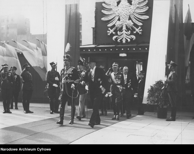 image.from.unit.number "Wizyta oficjalna króla Rumunii Karola II i rumuńskiego następcy tronu księcia Michała w Polsce"