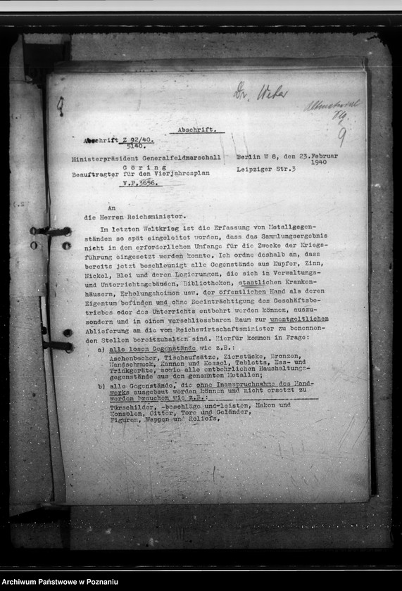 Obraz 15 z jednostki "Ablieferung der Denkmäler zur Verstärkung der Metallreserve. Altpapiergewinnung."