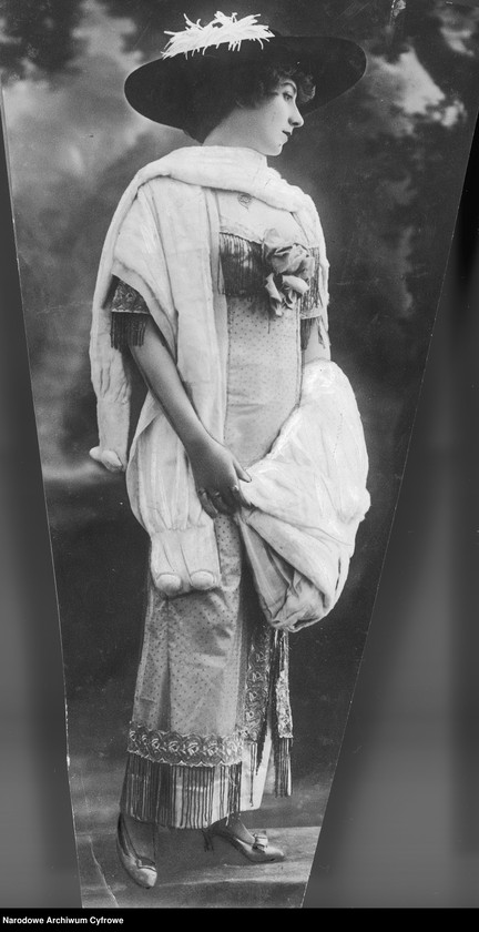 image.from.unit.number "Stroje historyczne z końca XIX wieku"