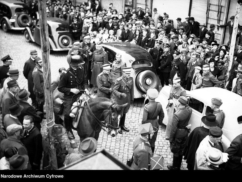 image.from.unit.number "Zajęcie Zaolzia - wkroczenie wojsk polskich do Czeskiego Cieszyna"