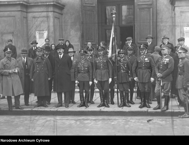 image.from.unit.number "Uroczystości w Warszawie z okazji 10 rocznicy III powstania śląskiego"