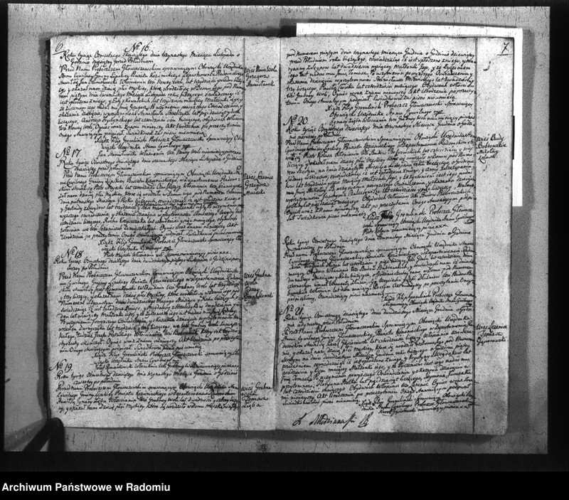 image.from.unit.number "[Akta urodzonych, zaślubionych i zmarłych parafii Głowaczów z lat 1810 - 1811]"