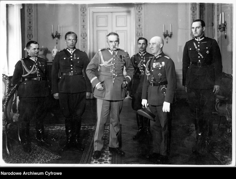 image.from.unit.number "Niemiecki attache wojskowy generał Max Schindler na audiencji u marszałka Polski Józefa Piłsudskiego"