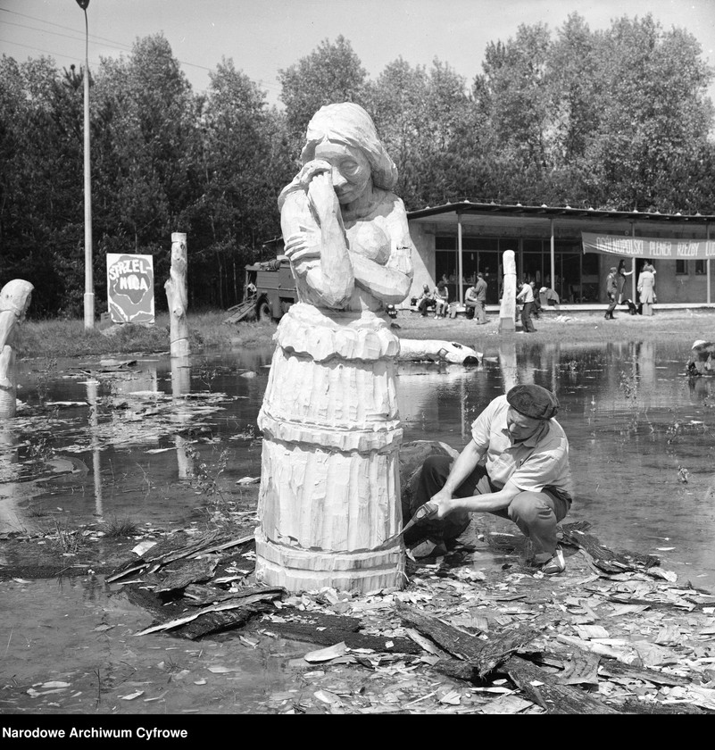 image.from.unit.number "Ogólnopolskie plenery rzeźby ludowej w Szamotułach i Turku"