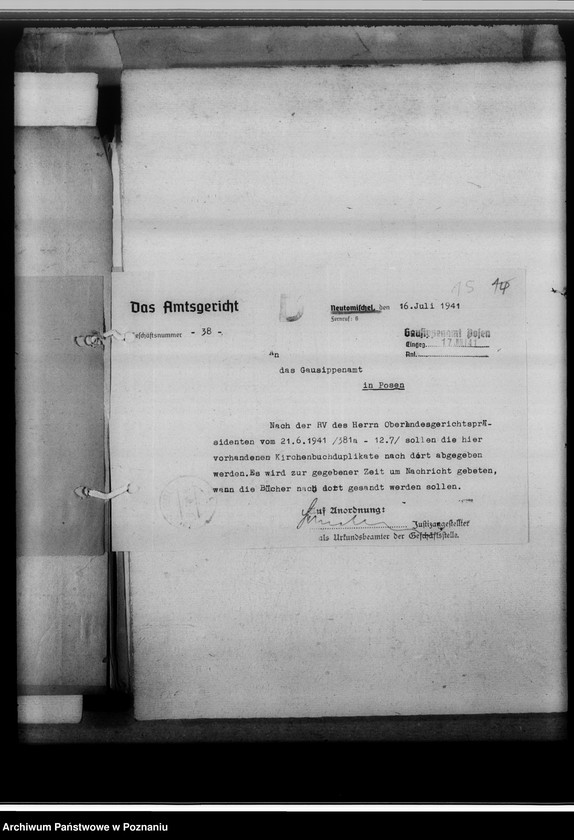 Obraz 19 z jednostki "Schriftwechsel mit den Amtsgerichten [korespondencja w sprawie ksiąg kościelnych, nazwy powiatów od M - Z]"