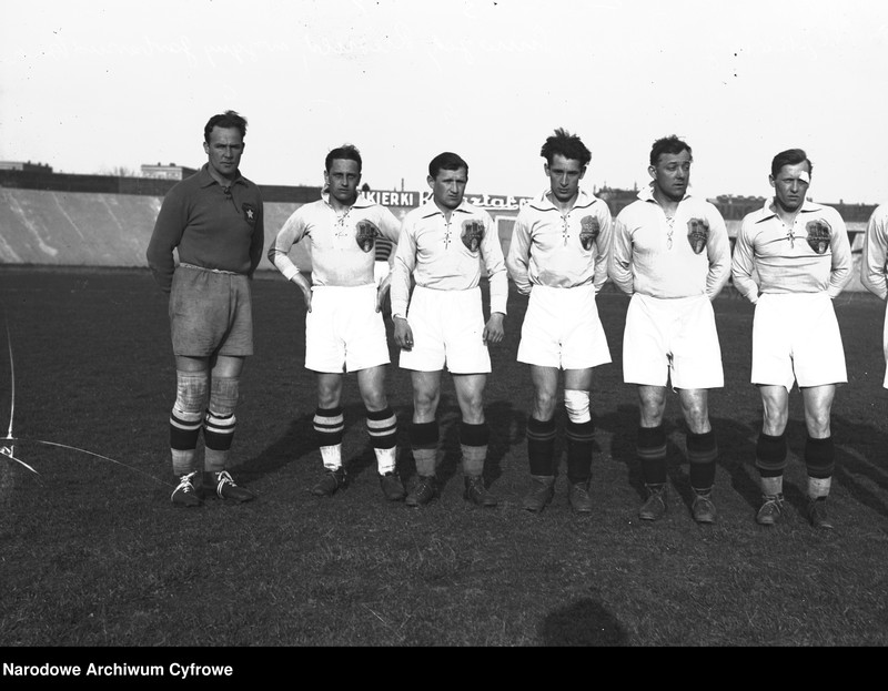 image.from.unit.number "Obóz treningowy polskich piłkarzy w Krakowie przed meczem z Czechosłowacją"