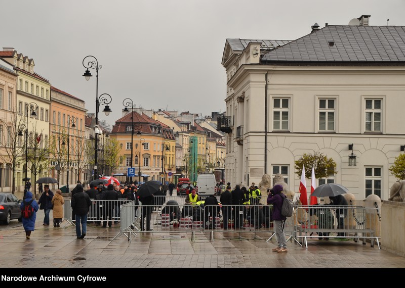 Obraz 8 z jednostki "Uroczystość upamiętniająca czwartą rocznicę katastrofy smoleńskiej"