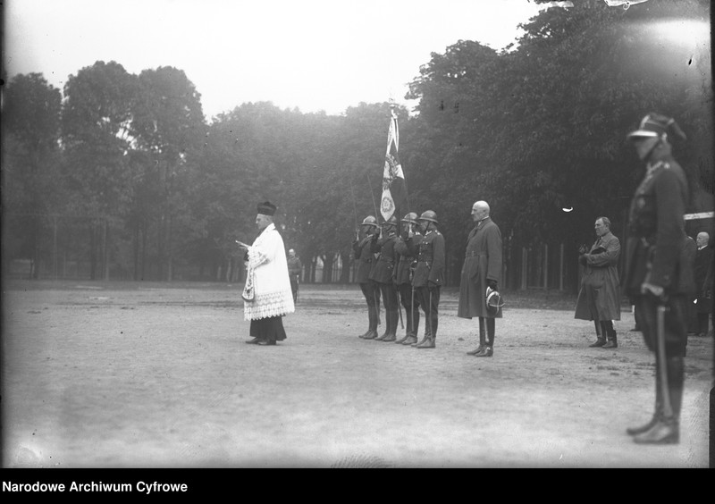 image.from.unit.number "Przysięga w Szkole Podchorążych Rezerwy Piechoty w Łobzowie"