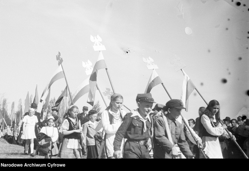 image.from.unit.number "Uroczystości w dniu Święta Ludu Pracującego i pochód pierwszomajowy w Gdańsku"