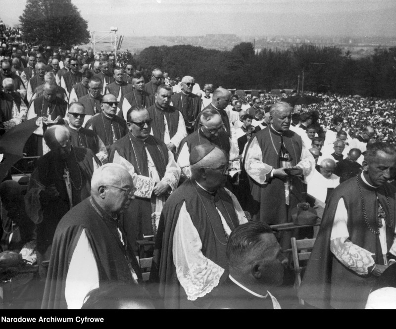 image.from.unit.number "Obchody Tysiąclecia Chrztu Polski na Jasnej Górze w Częstochowie"