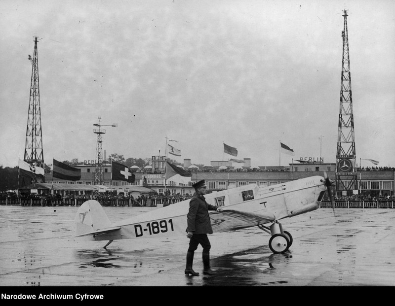 Obraz 13 z jednostki "Międzynarodowe Zawody Samolotów Turystycznych (Challenge 1930) (Berlin)"