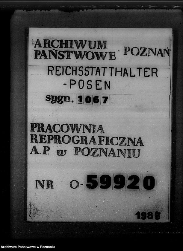 Obraz 1 z jednostki "Spisy i personalia urzędników, landratów oraz urzędników landrackich, miejskich i komisarzy obwodowych"