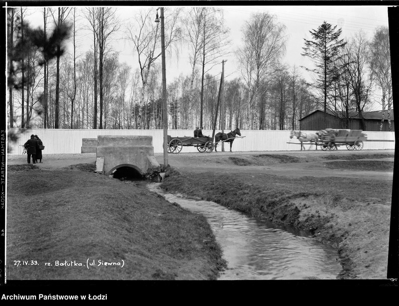 Obraz 1 z jednostki "Bałutka, mostek, ul. Siewna27.04.1933"