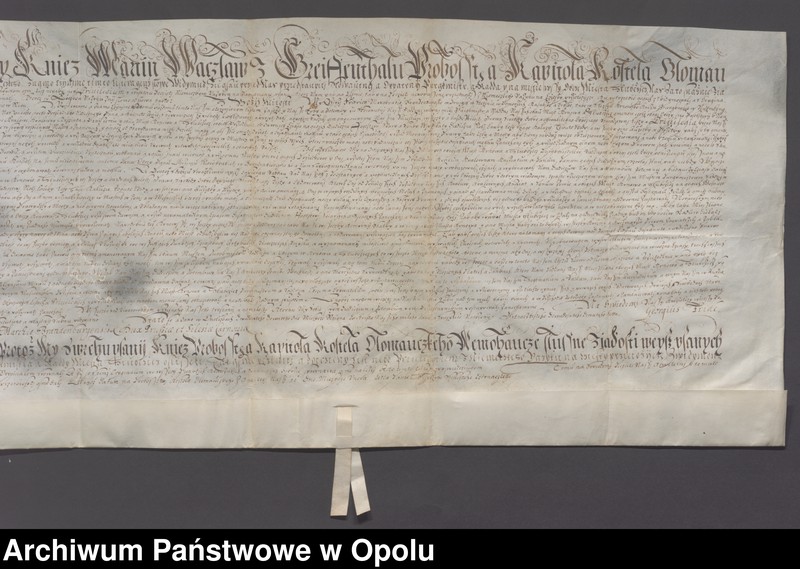 Obraz 5 z jednostki "I Marcin Wacław książę i biskup Ołomuńca poświadcza przywileje nadane miastu Głubczyce przez Jerzego Fryderyka margrafa brandenburskiego II Jerzy Fryderyk"