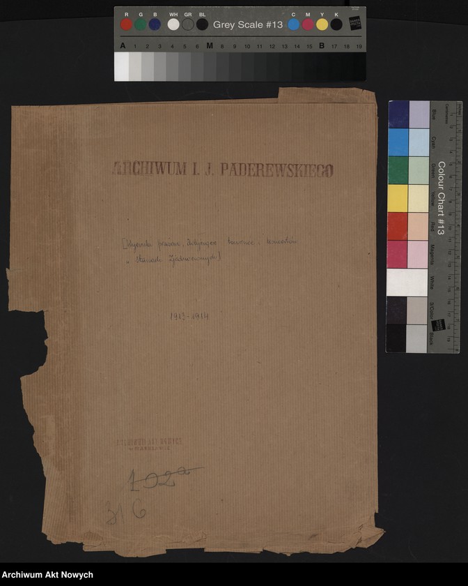 image.from.unit.number "Wycinki prasowe dotyczące tournée i koncertów w Stanach Zjednoczonych"