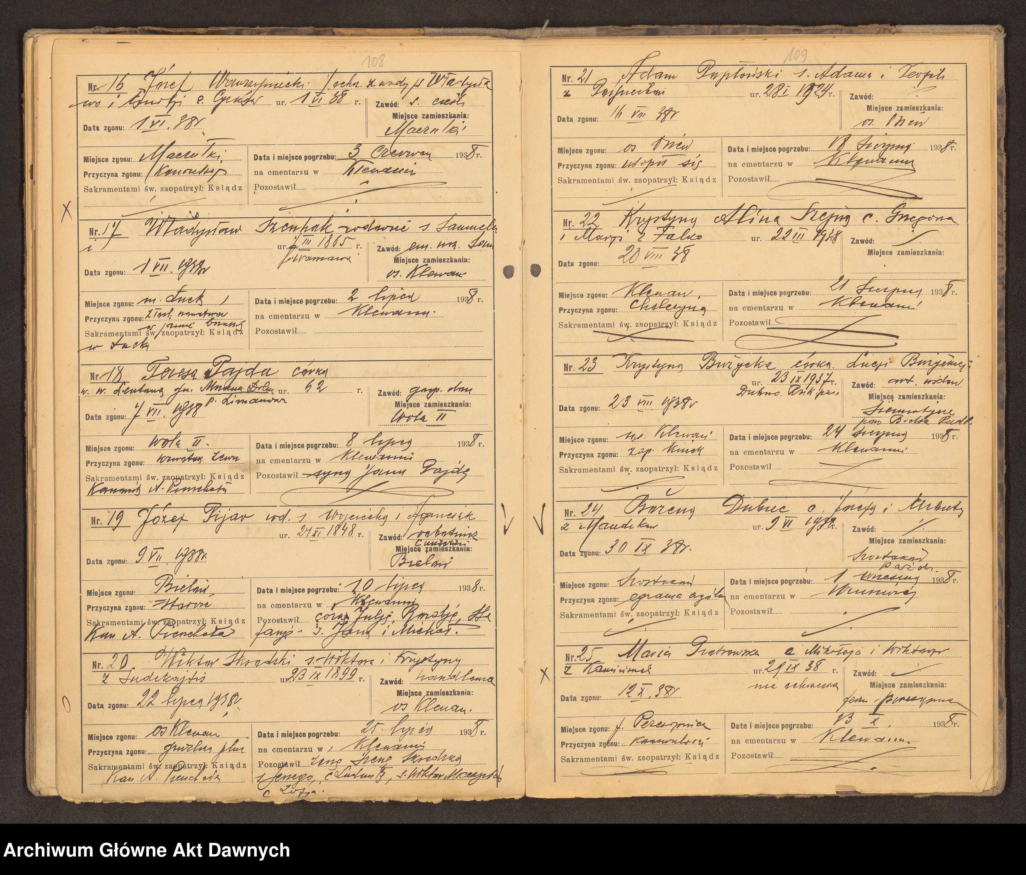 Skan z jednostki: Parafia: Klewań. Dekanat: Równe. Raptularz chrztów i zgonów w parafii.