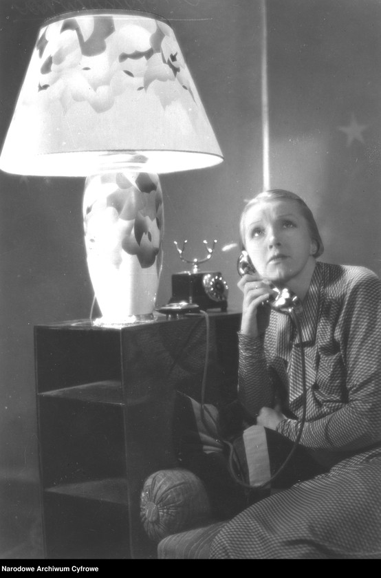 image.from.unit.number "Film "Szpieg w masce""