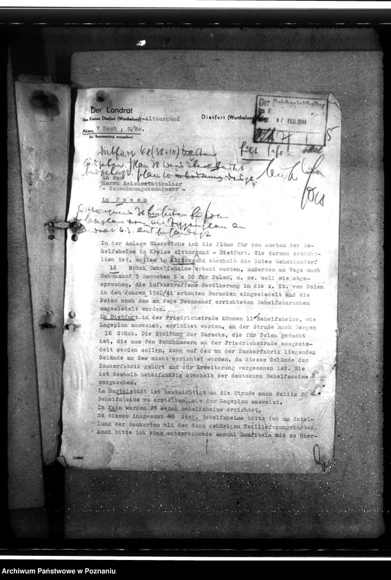 Obraz 10 z jednostki "Bau von Behelfsheimen in Altburgund (Szubin). Polenbaracken"