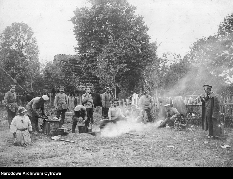 Obraz z jednostki "Rosyjski 12 Dywizjon Artylerii Moździerzy we wsi Błozew Górna w Galicji Wschodniej"
