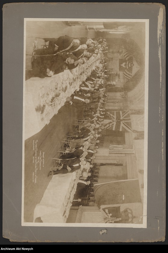 image.from.unit.number "I. J. Paderewski. Fotografie i rysunki o dużym formacie"