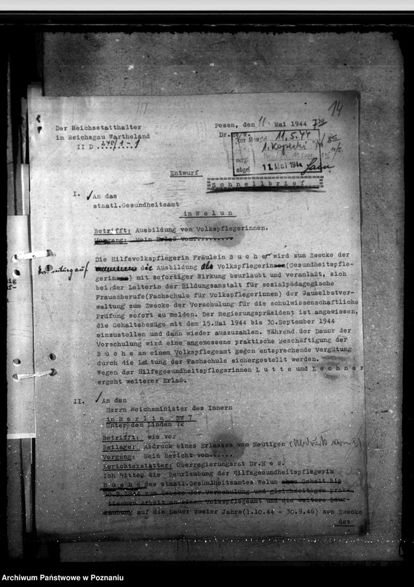 Obraz 18 z jednostki "III. Vollehrgang zur Ausbildung von Volkspflegerinnen - Beginn 17.10.1944"