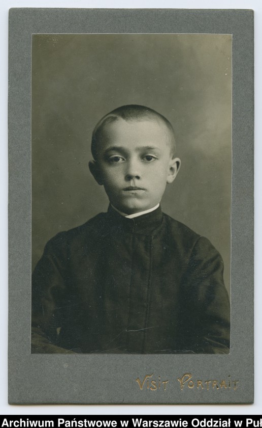 Obraz 40 z kolekcji "Chłopcy w niebieskich mundurkach... - uczniowie pułtuskiego Gimnazjum z okresu I wojny światowej"