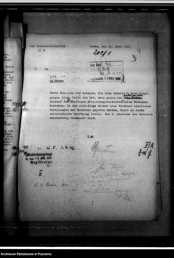 Obraz 8 z jednostki "Geschäftsgang. Dienstzeit. Gewerbeaufsicht. Politische Beurteilung der Beamten. Entlohnung der Polen. Ausder Rede des Gauleiters"