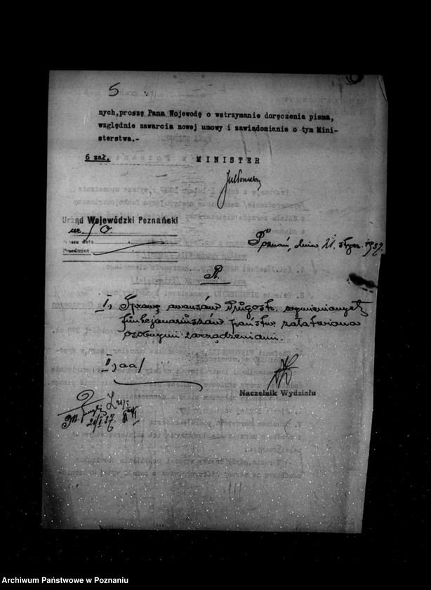 Obraz 11 z jednostki "/Awanse pracowników Urzędu Wojewódzkiego Poznańskiego w roku 1937/"