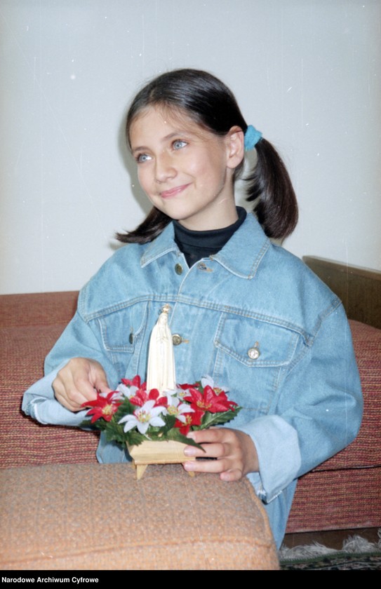 image.from.collection.number "Moda lat 90tych111"