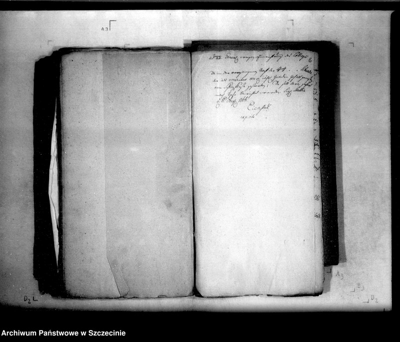 image.from.unit.number "Wegen des bei der Pommerschen Regierung bestellten Regierungsrat Andreas Johann Schweder, und von demselben in Abwesenheit des Regierungs-Vice-Präsidenten beim 2-ten Senat zuführenden Directorii."