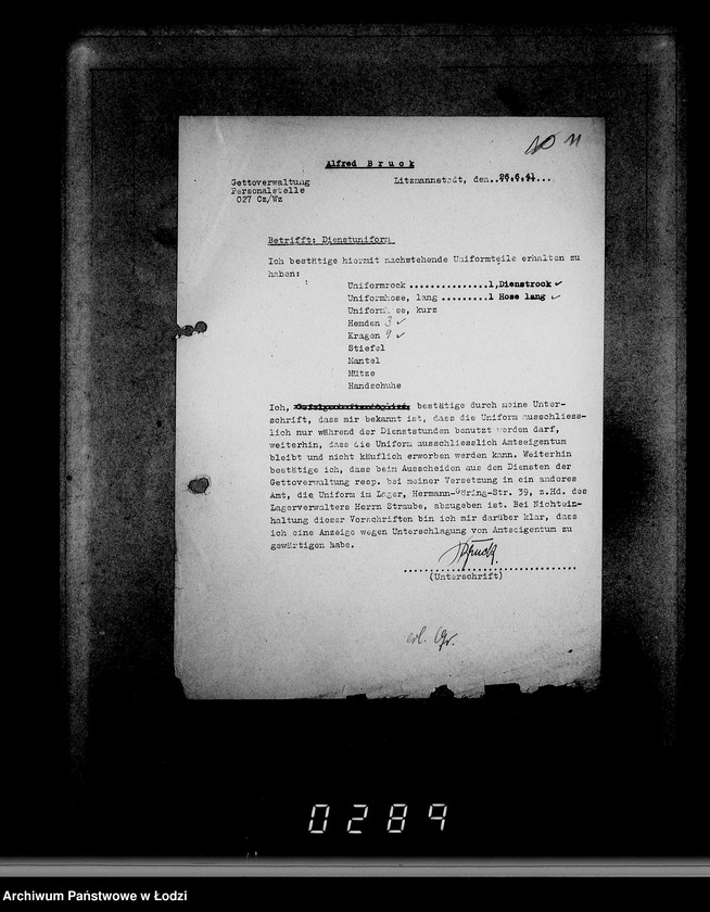 Obraz 15 z jednostki "Ausgeschiedene Dienstuniformen"